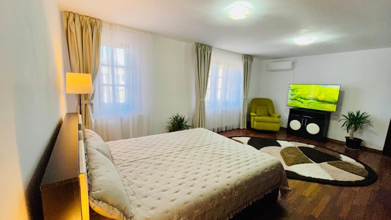 Leto House Leilighet Târgu Jiu Eksteriør bilde