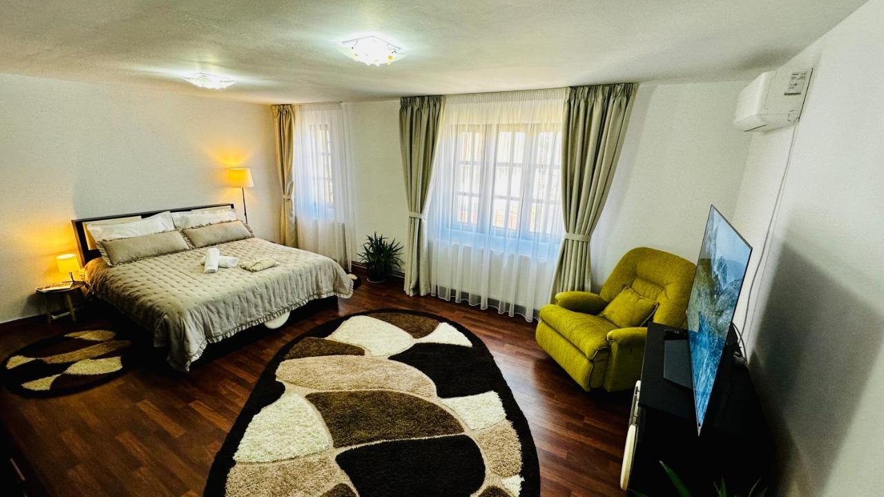 Leto House Leilighet Târgu Jiu Eksteriør bilde