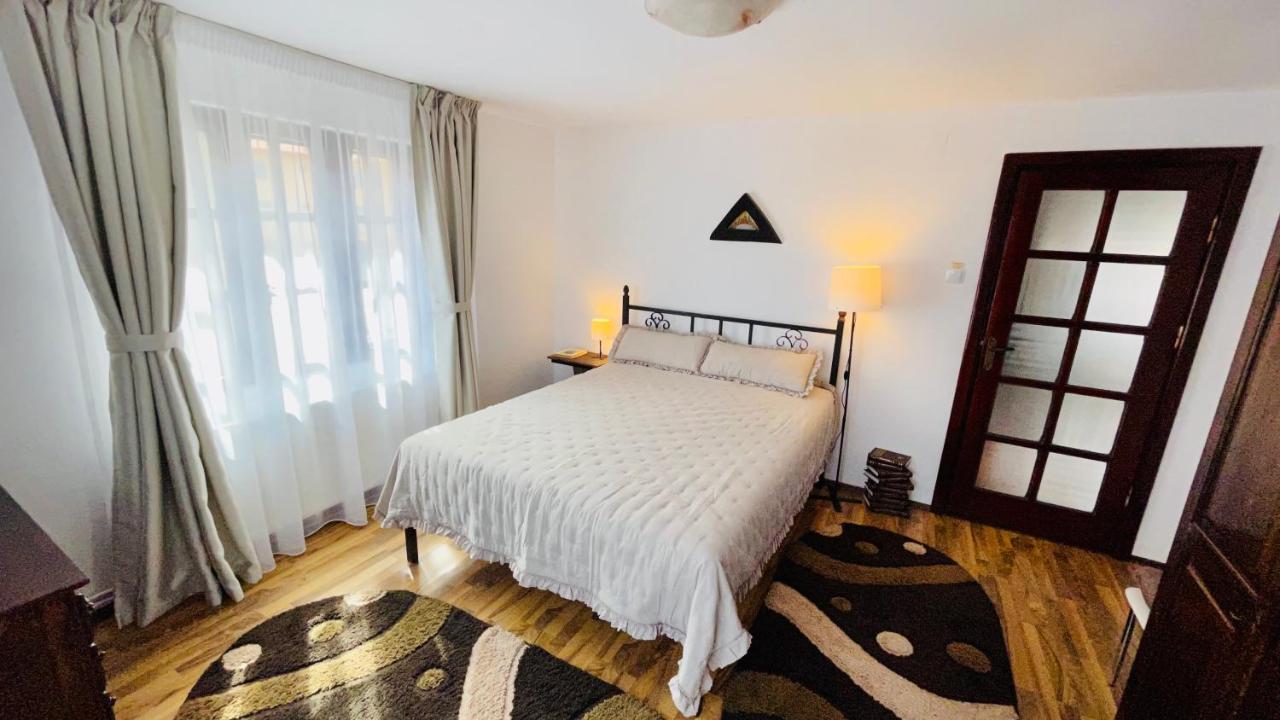 Leto House Leilighet Târgu Jiu Eksteriør bilde