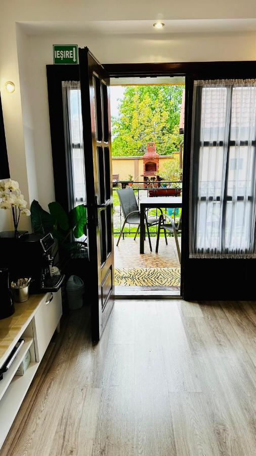 Leto House Leilighet Târgu Jiu Eksteriør bilde