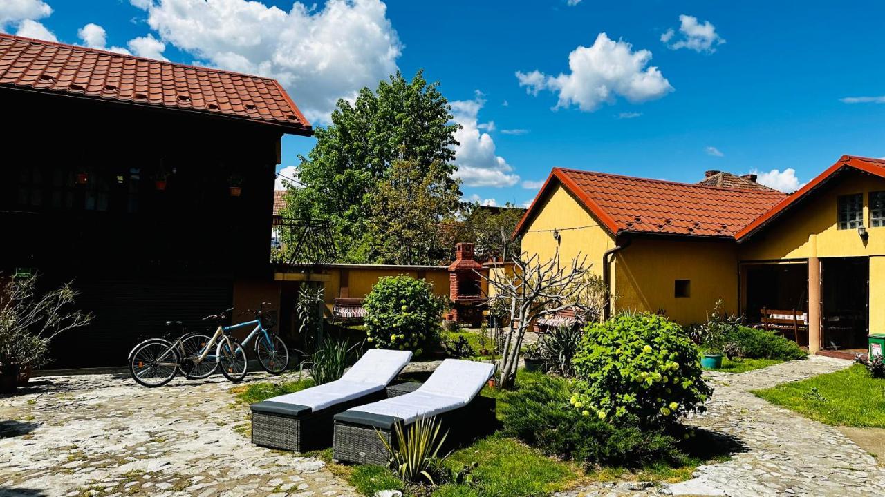 Leto House Leilighet Târgu Jiu Eksteriør bilde